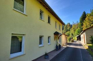 Haus kaufen in 63931 Kirchzell, Kirchzell - Schönes Zweifamilien Wohnhaus in KirchzellWatterbach bei Miltenberg mit großem Grundstück