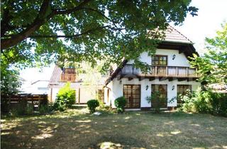 Haus kaufen in 35685 Dillenburg, Dillenburg - Repräsentatives Hofgut in Ortsrandlage mit Pferdehaltung am Haus
