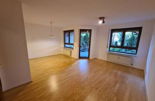 Wohnung kaufen in 73760 Ostfildern, Ostfildern - 2 Zimmerwohnung mit Gartenanteil