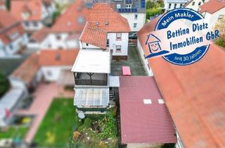Haus kaufen in 64354 Reinheim, Reinheim - DIETZ: 1-2 Familienhaus in ruhiger Lage in Reinheim zu verkaufen!