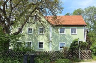 Einfamilienhaus kaufen in 91604 Flachslanden, Flachslanden - Einfamilienhaus mit großem Grundstück und Nebengebäuden in idyllischer Lage