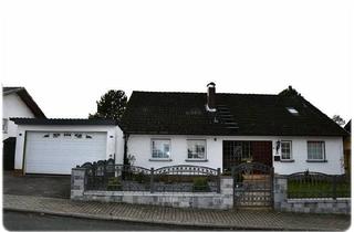 Haus kaufen in 34516 Vöhl, Vöhl - Familienglück in toller Aussichtslage!