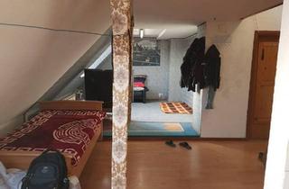 Wohnung kaufen in 44145 Dortmund, Dortmund - 2 Zimmer Dachgeschosswohnung Borsigplatz