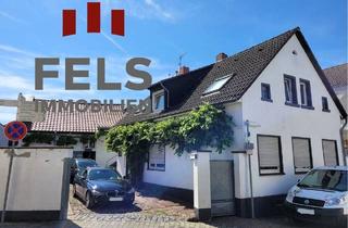 Haus kaufen in 63225 Langen, Langen - Altstadtanwesen mit Traumgrundstück in 63225 Langen