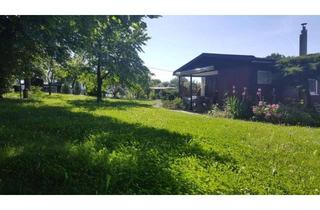 Grundstück zu kaufen in Oschitzer Straße 12b, 07907 Schleiz, Exklusives Baugrundstück in ruhiger, innerstätischer Lage mit schönem Gartenhaus!