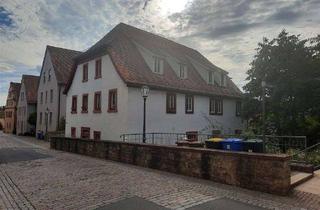 Wohnung kaufen in 97209 Veitshöchheim, *Veitshöchheim entdecken* 2-Zimmer-Eigentumswohnung im Veitshöchheimer Altort