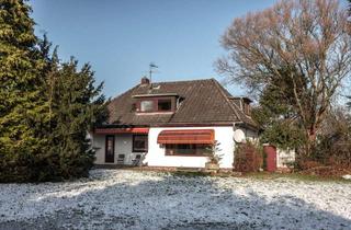 Einfamilienhaus kaufen in 27612 Loxstedt, Loxstedt-Lanhausen // Sanierungsbedürftiges Einfamilienhaus in Feldrandlage samt Baugrundstück