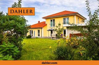 Villa kaufen in 26607 Aurich, Moderne Stadtvilla mit zwei Einheiten am Rande von Plaggenburg