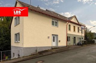 Haus kaufen in 58762 Altena, 4-Parteienhaus mit (Dach-) Terrassen, Garage und Stellplätzen. Faktor 11