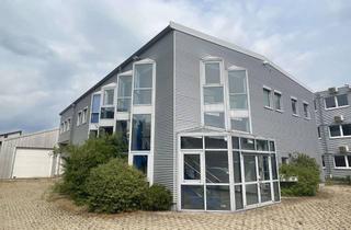 Gewerbeimmobilie kaufen in 91074 Herzogenaurach, Attraktive Gewerbeimmobilie mit Betriebsgebäude, Halle & Bürotrakt in Herzogenaurach