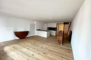 Wohnung mieten in 88212 Ravensburg, Exklusive DG-Maisonette: Kernsanierte 3,5 Zimmer-Stadtwohnung mit hochwertiger Ausstattung!