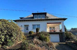 Einfamilienhaus kaufen in 56305 Puderbach, Puderbach / Niederdreis - Ansprechendes Wohnhaus mit viel Platz und großem Grundstück