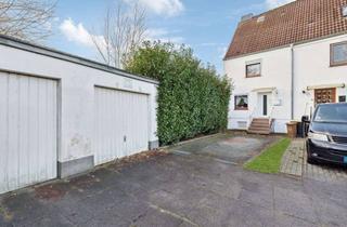 Haus kaufen in 25335 Elmshorn, Reihenendhaus in Elmshorn mit Anbau und Garage