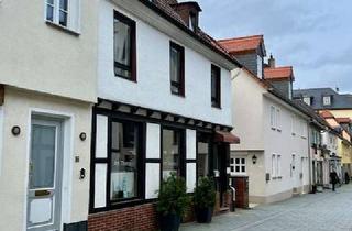 Haus kaufen in 61348 Bad Homburg, Bad Homburg - in Vorbereitung - Fachwerkhaus - Denkmalschutz in Citylage