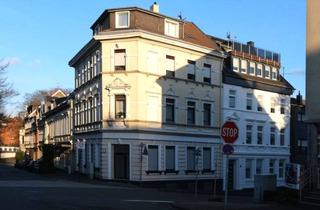 Anlageobjekt in 42655 Solingen-Mitte, "Altbaucharme"Top-Saniertmit Stuckarbeiten an der Fassade