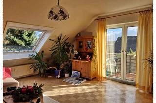 Wohnung kaufen in Wiesweg 00, 65343 Eltville, 2 Zimmer Dachgeschoßwohnung mit Balkon zu verkaufen – frei ab Sep. 2024