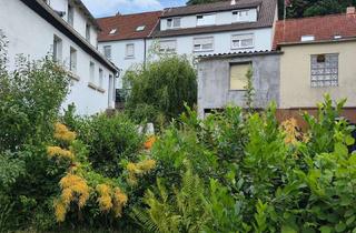 Einfamilienhaus kaufen in 67659 Erfenbach, Einfamilienhaus zum aufhübschen im beliebten Ortsteil Erfenbach mit großem Garten und Garage