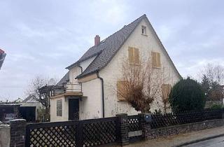 Haus kaufen in 64572 Büttelborn, Bereit für Neues! 2-FH zum Abriss oder Kernsanierung in begehrter Wohnlage von Klein-Gerau!