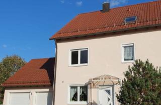 Doppelhaushälfte kaufen in 86653 Monheim, Monheim - Doppelhaushälfte mit 6 Zimmer: Küche, 3 Bäder, Doppelgarage