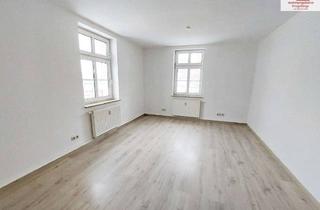 Wohnung mieten in Auerbacher Straße 18, 09390 Gornsdorf, Großzügige 2-Raum-Wohnung - PKW-Stellplatz vorhanden - alles in Gornsdorf!