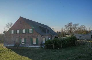 Immobilie kaufen in Husenweg 11, 47546 Kalkar, Alte Resthofstelle wartet auf neuen Besitzer!
