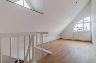 Wohnung kaufen in 85604 Zorneding, Herrliche 3-Zimmer-Wohnung mit Balkon und Galerie