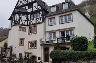Haus kaufen in 56841 Traben-Trarbach, Traben-Trarbach - Historisches Wohnhaus mit großem Potential