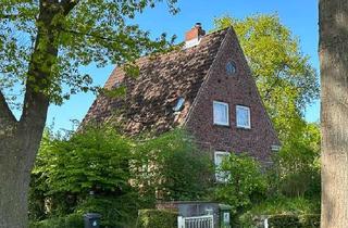 Einfamilienhaus kaufen in 24248 Mönkeberg, Mönkeberg: Charmantes Einfamilienhaus mit hohem Renovierungsbedarf in Traumlage fußläufig zum Wasser