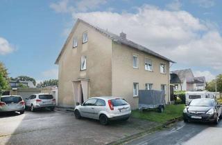 Haus kaufen in 33790 Halle (Westfalen), Hier entscheiden Sie: Kapitalanlage, Eigennutzung oder beides - Ein Zweifamilienhaus zum renoviere