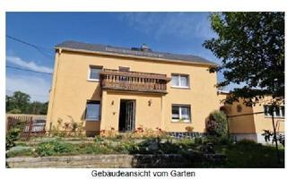 Einfamilienhaus kaufen in 08538 Weischlitz, Weischlitz - Einfamilienhaus mit Nebengebäude und Garten in Großzöbern
