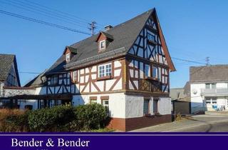 Haus kaufen in 56414 Steinefrenz, Steinefrenz - Saniertes, einzigartiges Fachwerkhaus und teilsaniertes Dreiparteienhaus mit ausbaufähiger Scheune!