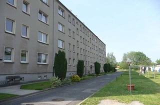 Wohnung mieten in Am Brauweg, 02906 Niesky, 3-Zimmerwohnung im Grünen mit XXL-Wohnzimmer zu mieten!