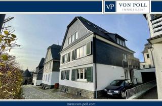 Haus kaufen in 57462 Olpe, Dreifamilienhaus - Zentrum Olpe