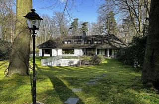 Villa kaufen in 22587 Blankenese, Ein Hauch von Tradition und Eleganz: Landhausvilla in Falkenstein, ein wahres Juwel zum Verlieben