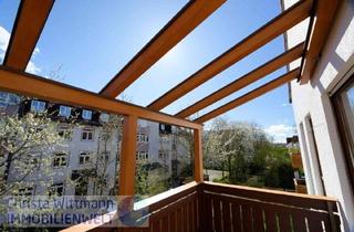 Wohnung kaufen in 85635 Höhenkirchen-Siegertsbrunn, Höhenkirchen-Siegertsbrunn - Top gepflegte 2 ZKB Wohnung im 2.OG mit Balkon und Aufzug