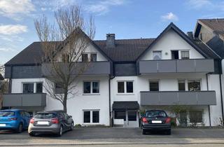 Wohnung kaufen in Jägerstraße, 59939 Olsberg, Blick ins Grüne aus der schönen 3-Zimmer Wohnung mit Balkon