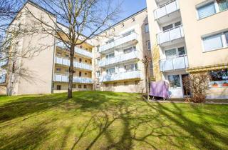 Wohnung kaufen in 23879 Mölln, Vermietete Drei-Zimmer-Wohnung mit Balkon in 23879 Mölln