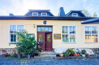 Haus kaufen in 01744 Schmiedeberg, Wohnen und arbeiten im historischen alten Bahnhof Schmiedeberg! 2 Wohnungen, Werkstatt, Büros uvm.
