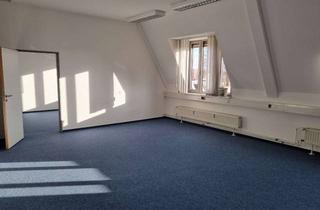 Büro zu mieten in Feldstraße 17, 18528 Bergen, Büroräume ab 20 m² provisionsfrei