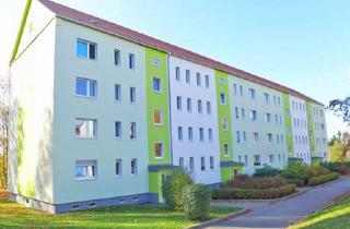 Wohnung mieten in Prof.-Willkomm-Straße 2a, 09212 Limbach-Oberfrohna, Großer Balkon und vier Zimmer!