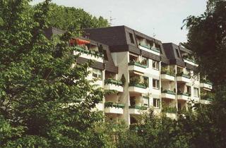 Wohnung mieten in Bayernstr. 25, 42579 Heiligenhaus, Schöne 2-Zimmer-Dachgeschoßwohnung mit Balkon, optional Stellplatz
