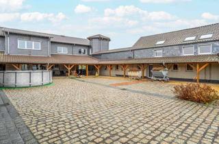 Haus kaufen in 04916 Schönewalde, Mehrgenerationenhof - Hochwertiger 3-Seitenhof mit verschiedenen Wohnbereichen