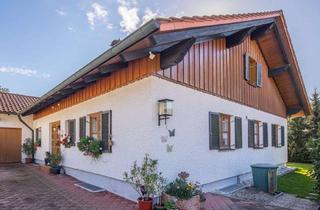 Haus kaufen in 84307 Eggenfelden, Charmantes Landhaus mit freier Einliegerwohnung in ruhiger, zentrumsnahe Lage in Eggenfelden