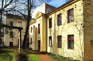 Wohnung kaufen in 12587 Friedrichshagen (Köpenick), Kapitalanlage ruhige EG Wohnung in Hinterhaus vermietet am Müggelsee / Friedrichshagen