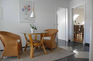 Wohnung kaufen in 61118 Bad Vilbel, Schöne und moderne 4-Zimmer-Dachgeschosswohnung mit Balkon und Einbauküche in Bad Vilbel Kernstadt