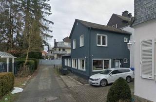 Einfamilienhaus kaufen in 61476 Kronberg, Kleines, aber feines Hinterhaus mit vielen Möglichkeiten in sehr guter Lage von Kronberg!