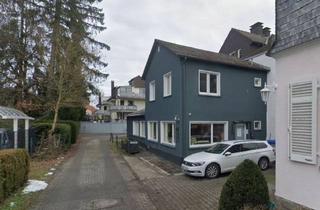Einfamilienhaus kaufen in 61476 Kronberg, Kronberg - Kleines, aber feines Hinterhaus mit vielen Möglichkeiten in sehr guter Lage von Kronberg!