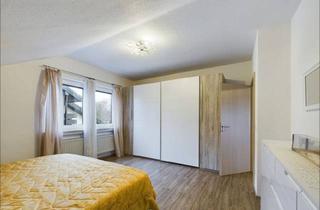Wohnung kaufen in 63741 Aschaffenburg / Damm, Aschaffenburg / Damm - Gemütliche 4 - Zimmer - Dachgeschosswohnung mit sonnigem Süd-Balkon.