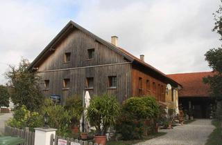 Haus kaufen in 84169 Altfraunhofen, Geräumiges Anwesen in idyllischer Lage