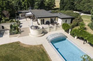 Haus kaufen in 53340 Meckenheim, Exklusives Anwesen auf 4 Hektar Grundstück in Ruhiglage von Meckenheim - Pferde Haltung möglich